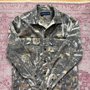 Abercrombie camo shacket